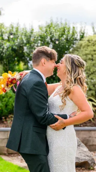A little behind the scenes from a recent wedding at Inkersall Grange Farm ✨

Capturing the moments, the laughter, the little in-between moments and all the fun on this awesome wedding day.

This is what I love to do 🥰

📍 @inkersallgrangefarm 
📸 @weddingsbysallyrose 
📱 @oh.socontent