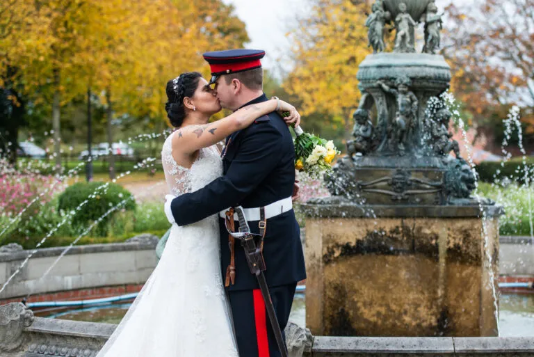 Colwick Hall Wedding Photography: A Relaxed Autumn Wedding