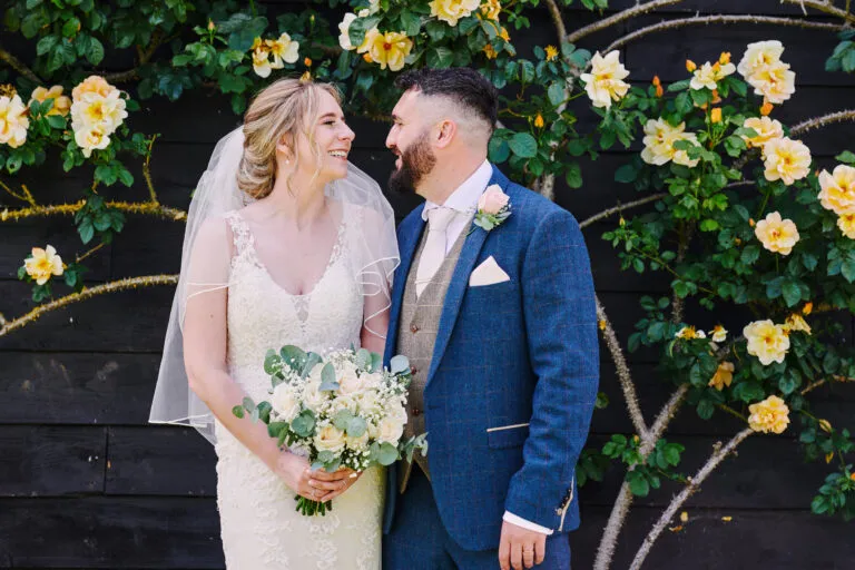 Stokes Farm Barn Wedding Photography: A Rustic Summer Wedding in Berkshire